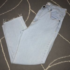 Straight leg jean